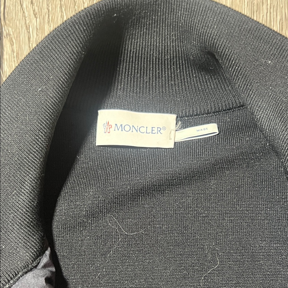 Moncler Black Quilted Jacket - Picture 6 of 9
